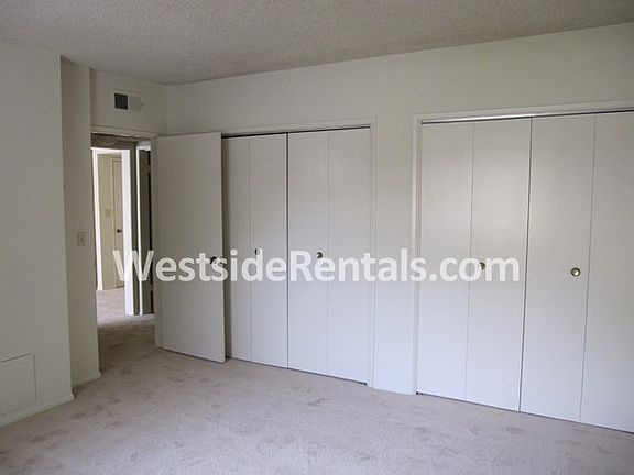 5th image of 405 S Los Robles Ave APT 207