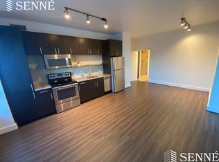 142 Northern Ave #B1E, Boston, MA 02210