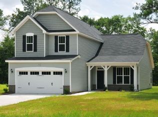 156 Sidesaddle Ct, Raeford, NC 28376