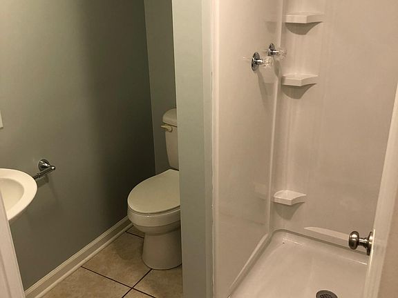 Full Basement Bath