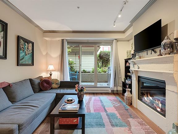 4th image of 1620 McKenzie Ave #204
