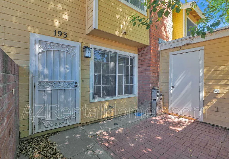 510 N Alma School Rd #193 — Photo 1