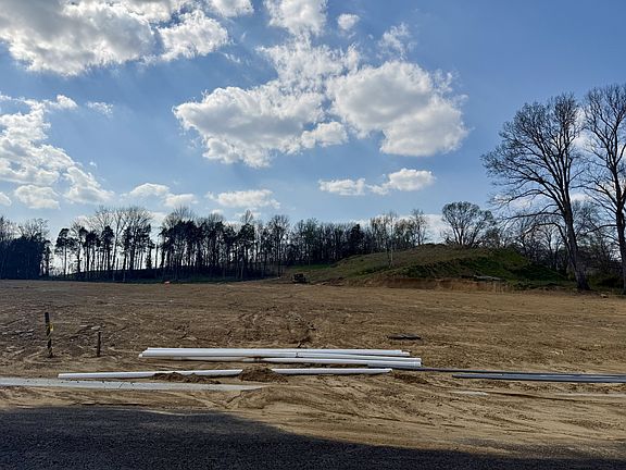 2nd image of 6211 Creole Ln
