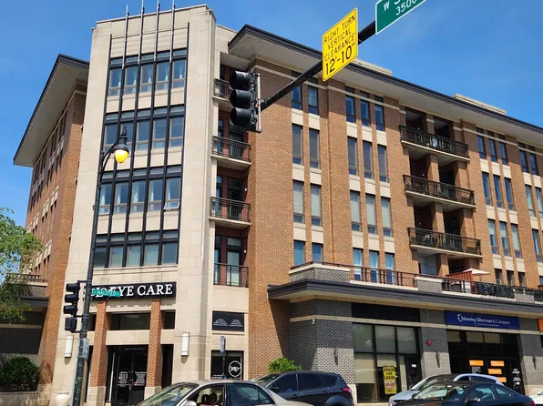3450 S Halsted St Unit 213, Chicago, IL 60608