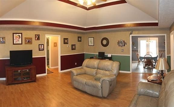 3rd image of 2023 Hearthside Cir