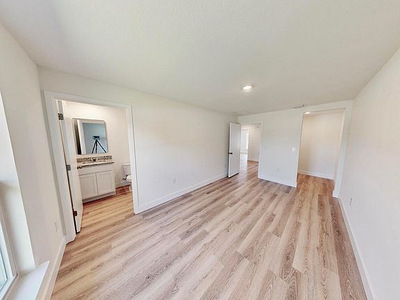 5th image of 1795 N 16th Court
