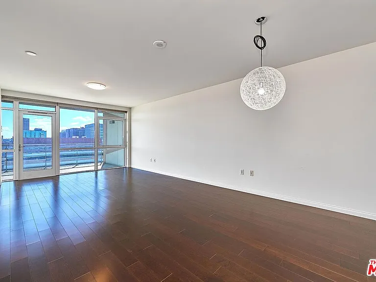 3785 Wilshire Blvd #2008 — Photo 5