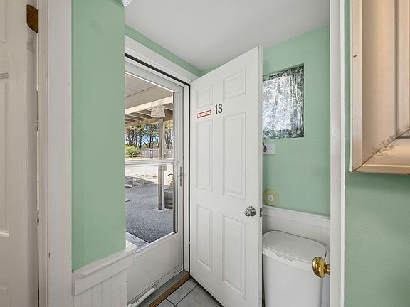 3rd image of 132 Shore Road #13