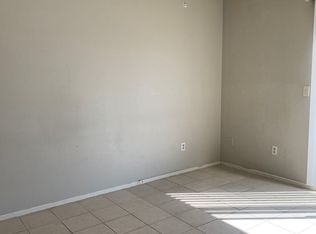 2277 N 10th Ave, Hanford, CA