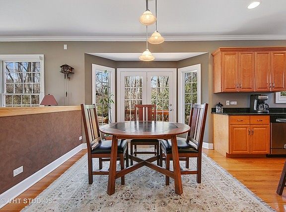 5th image of 5996 Leonard Ave