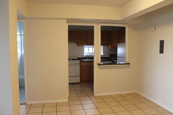 Rented by Contact Realty | media 5