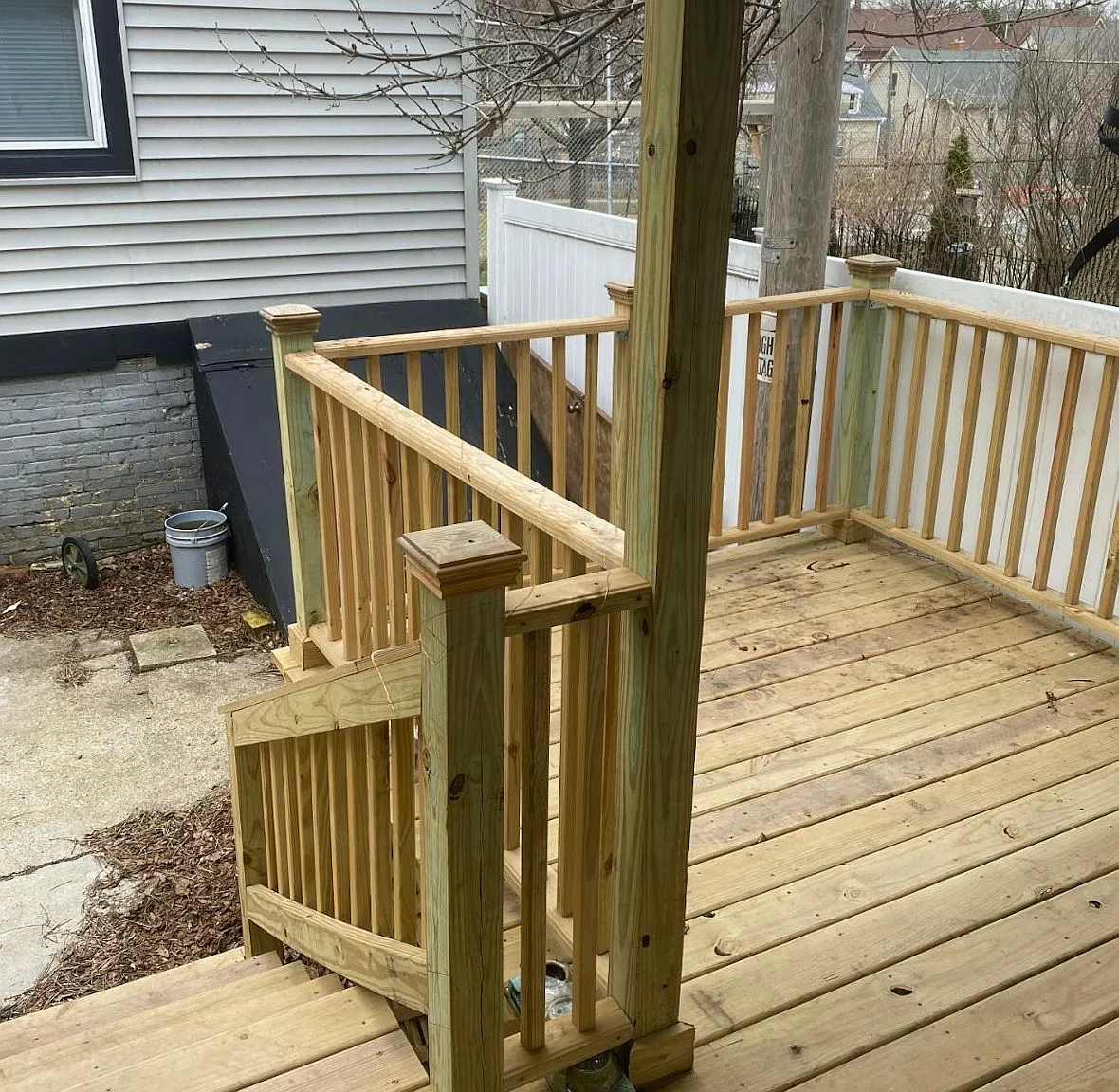 1219 East Kane Place, Unit Upper — Photo 4