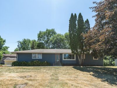 3501 Brookdale Dr N, Brooklyn Park, MN, 55443
