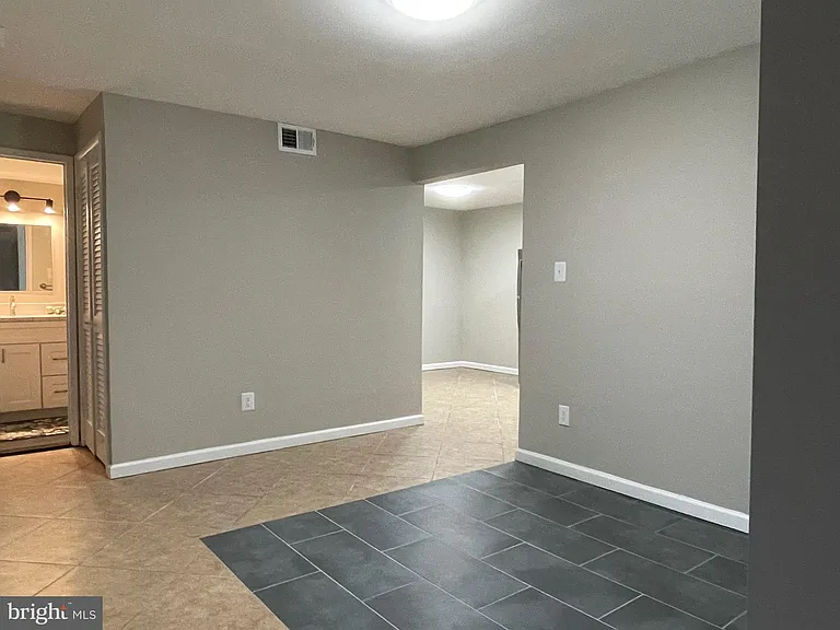 3339 Huntley Square Dr #T — Photo 16