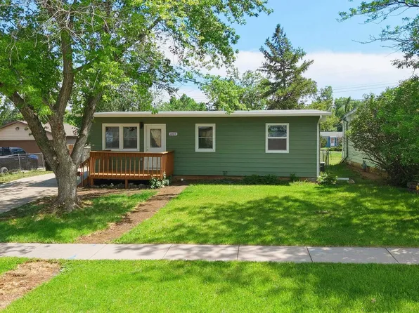 1005 E Saint Francis St, Rapid City, SD 57701