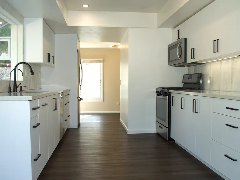 22234 Miston Dr — Photo 20