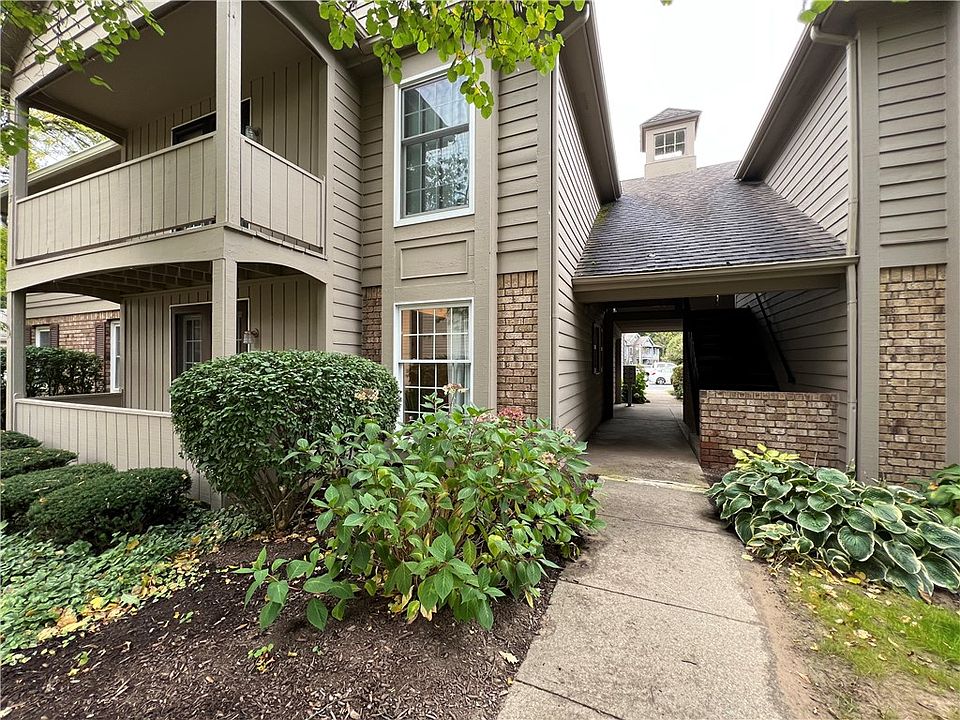 34 Wood Creek Dr, Pittsford, NY 14534 Zillow