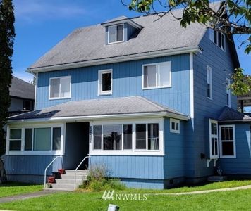 2215 A Street, Bellingham, WA, 98225