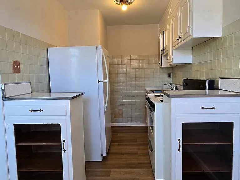 165 E Fariston Dr #1 — Photo 10