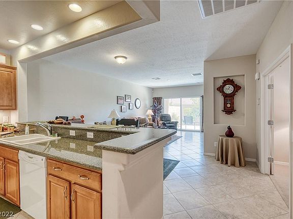 3rd image of 8997 Echo Grande Dr