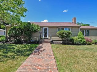 26 Dewitt Rd, Stoneham, MA 02180