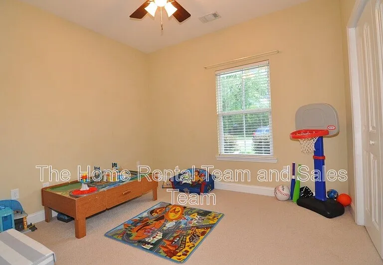 156 Cottonham Ct — Photo 24