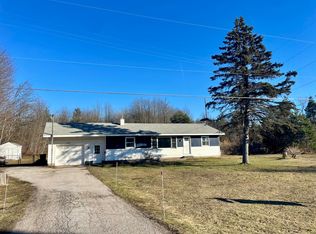 4988 S Brooks Rd, Fruitport, MI 49415