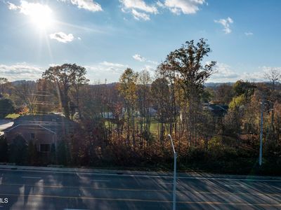 Roan St, Johnson City, TN, 37604