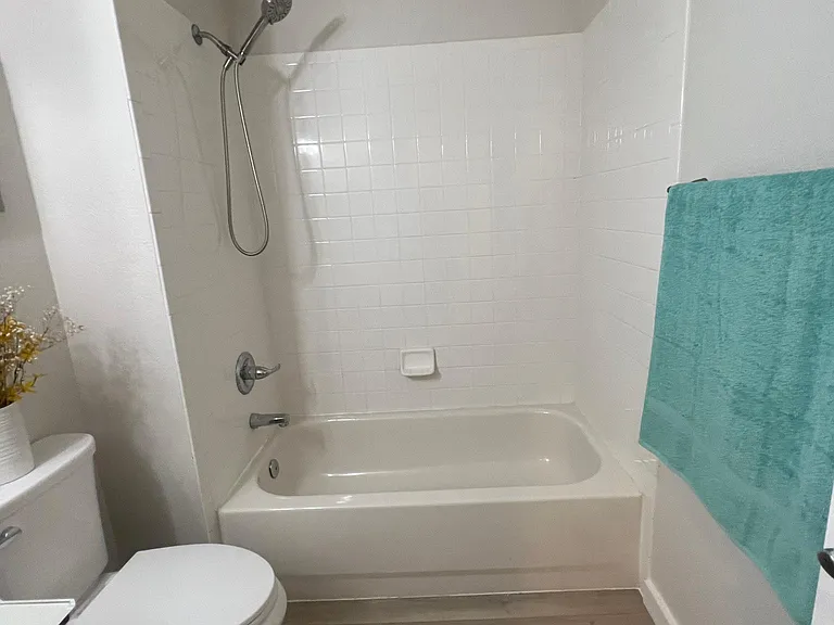 3000 112th Ave #109 — Photo 33