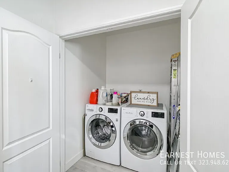 4348 Mammoth Ave #303 — Photo 17