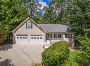 108 S Windsor Dr, Dawsonville, GA