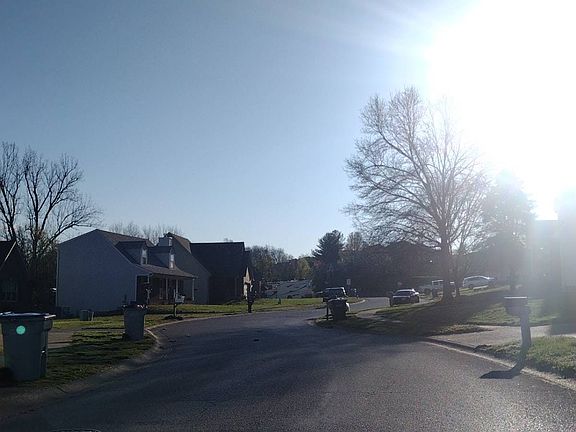 5th image of 4616 Andalusia Ln