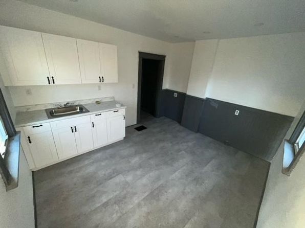 451 5th St REAR 1/2