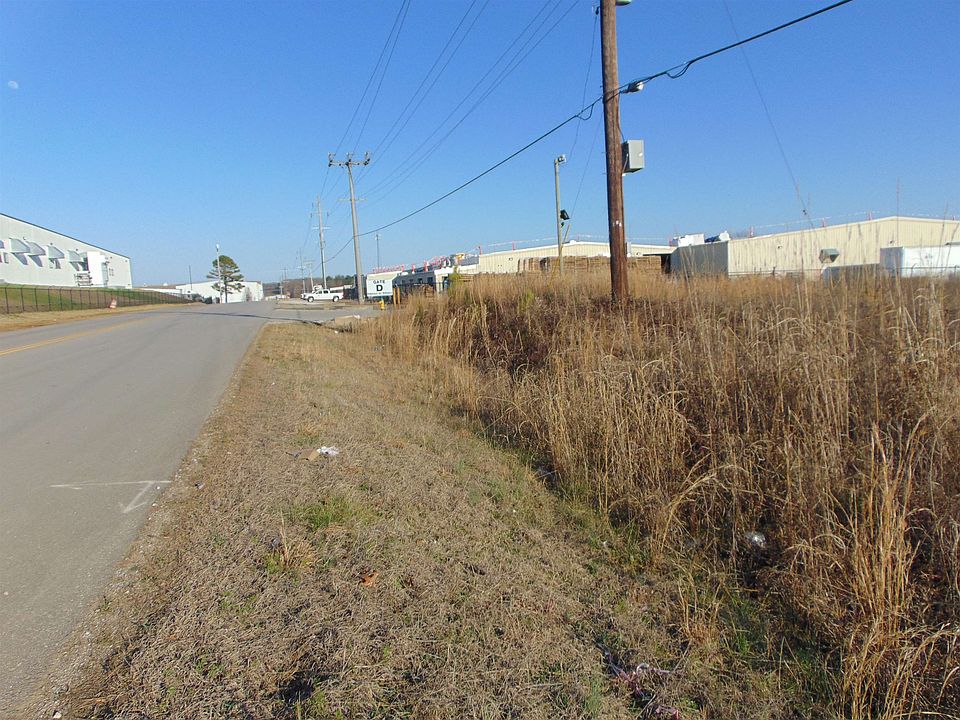 1st image of 3111 Roberson Rd