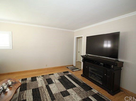 2nd image of 5043 Briercrest Ave