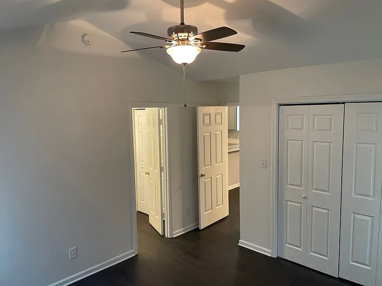 913 Tennyson Dr — Photo 21