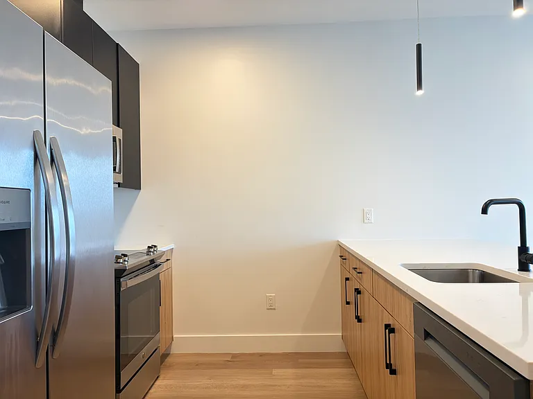 36 Madison St #508 — Photo 2