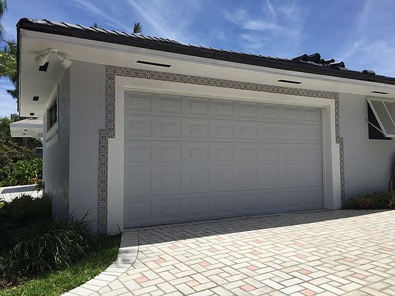5th image of 17724 SW 83rd Ct
