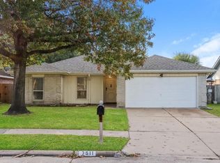 7511 Stone Pine Ln, Houston, TX 77041