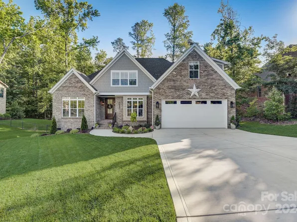 7845 Burning Ridge Dr, Stanley, NC 28164