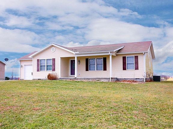 3rd image of 168 Mallard Dr