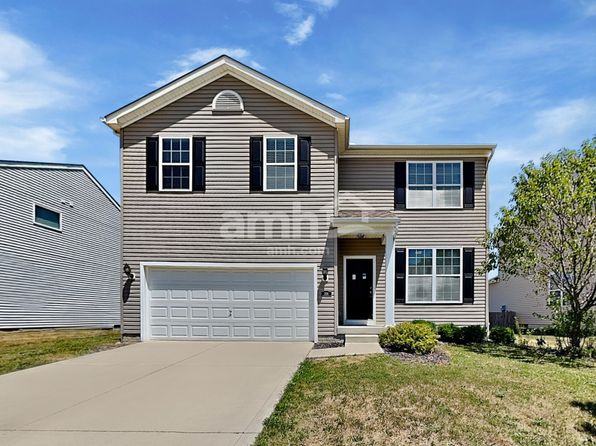 206 Honey Locust Ln