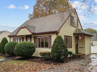 16 Edgehill Rd, Norwood, MA 02062