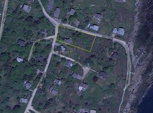 27 Washington Ave, Bailey Island, ME 04003