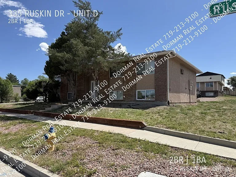 335 Ruskin Dr #D — Photo 12
