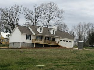 312 Spring St, Clermont, GA 30527