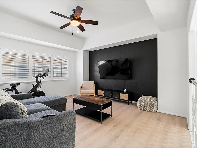 4710 Devonberry Ln — Photo 23
