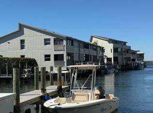 9, Stuart, FL 34996