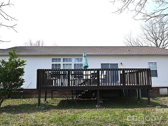 2nd image of 3951 Springs Rd