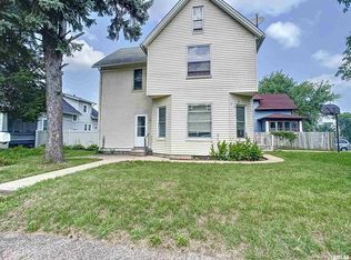 4425 7th Ave, Rock Island, IL